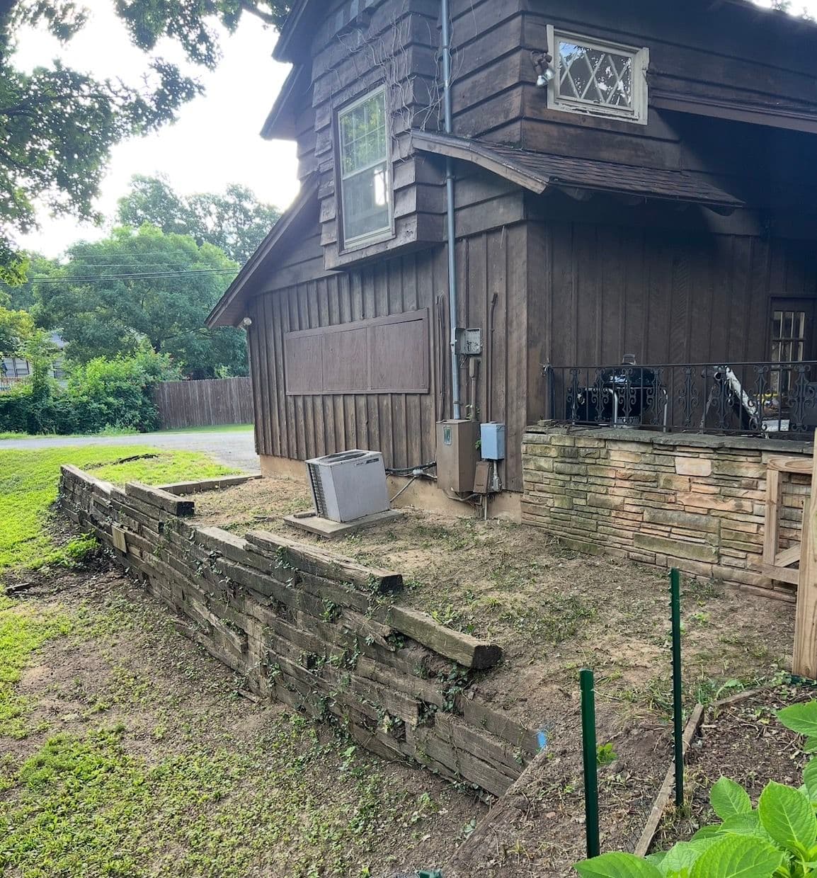 Project Retaining Wall Project in Tulsa Restores Stability to Yard image