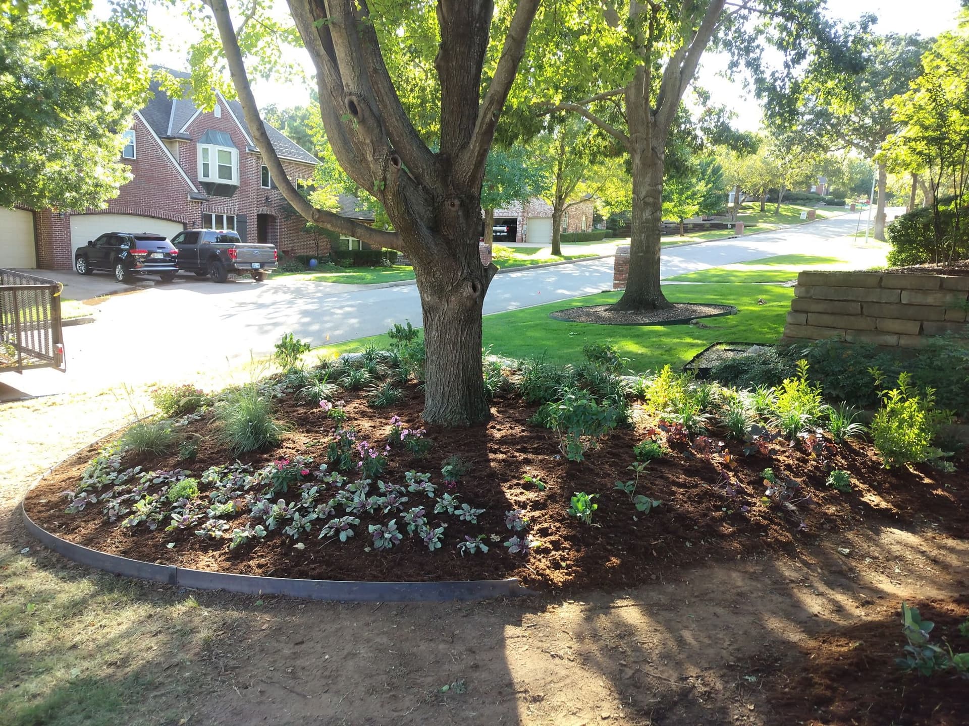 Gallery photos for Garden Oasis with Stone Path Installation: Image #5
